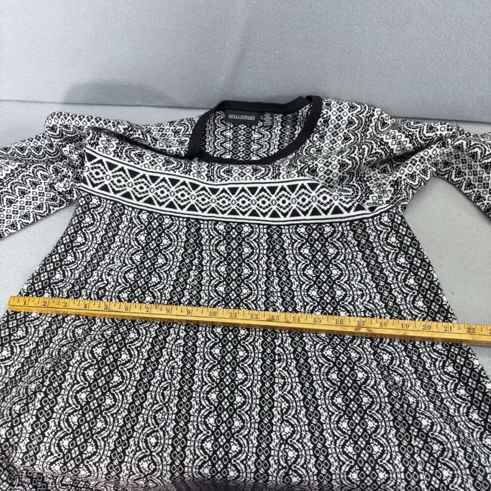 Nina Leonard Fit & Flare Knit Sweater Dress Geometric Print Black White Feminine - Picture 10 of 12